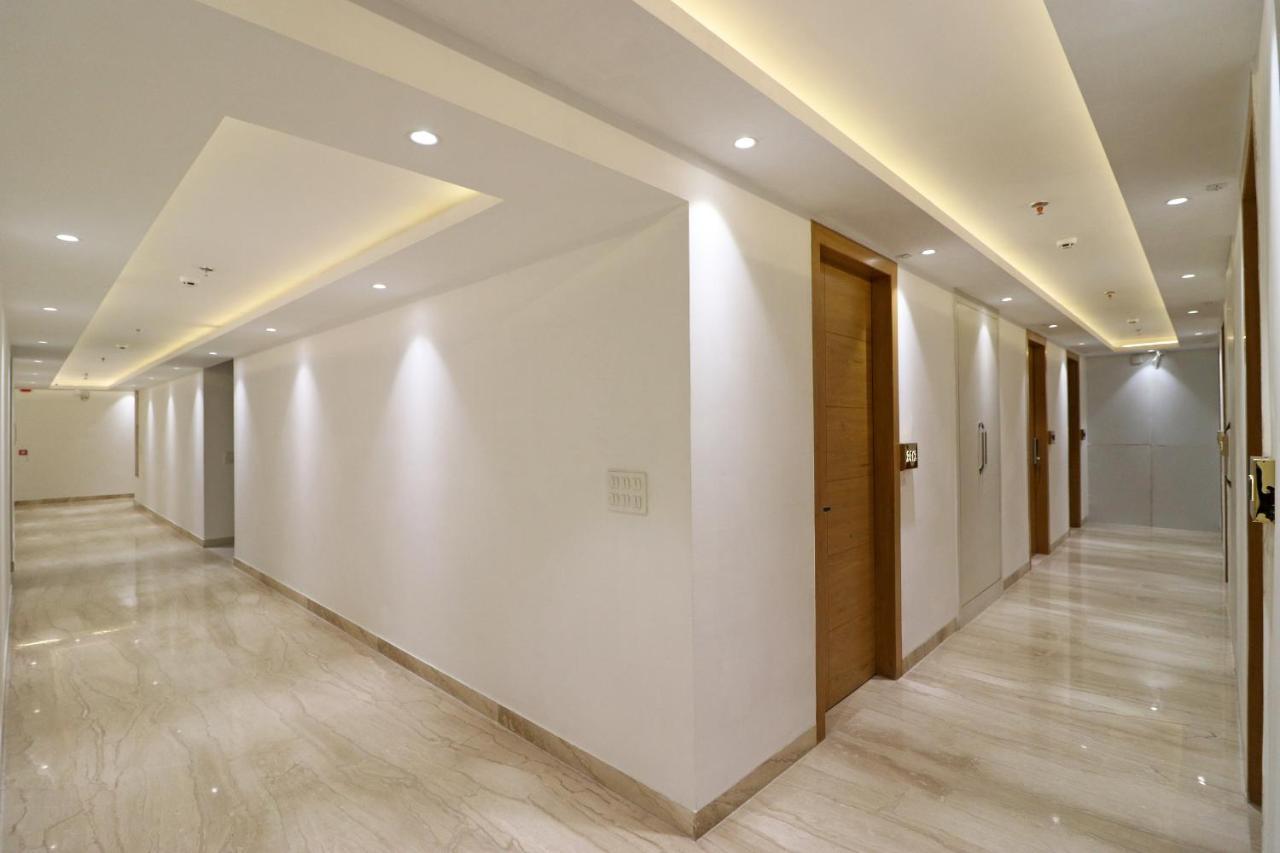 Hotel Capital O Star Near Chhatarpur Metro Station New Delhi