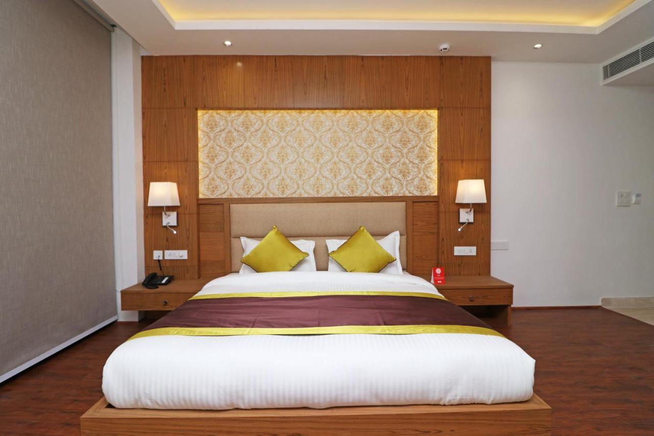 Capital O Star Near Chhatarpur Metro Station 3*
